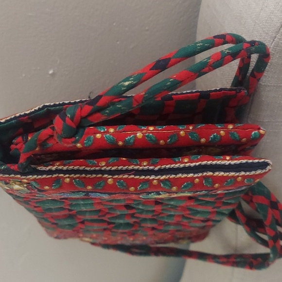 Vera Bradley Holiday 95 Elite Shoulder Crossbody Bag - Picture 5 of 13